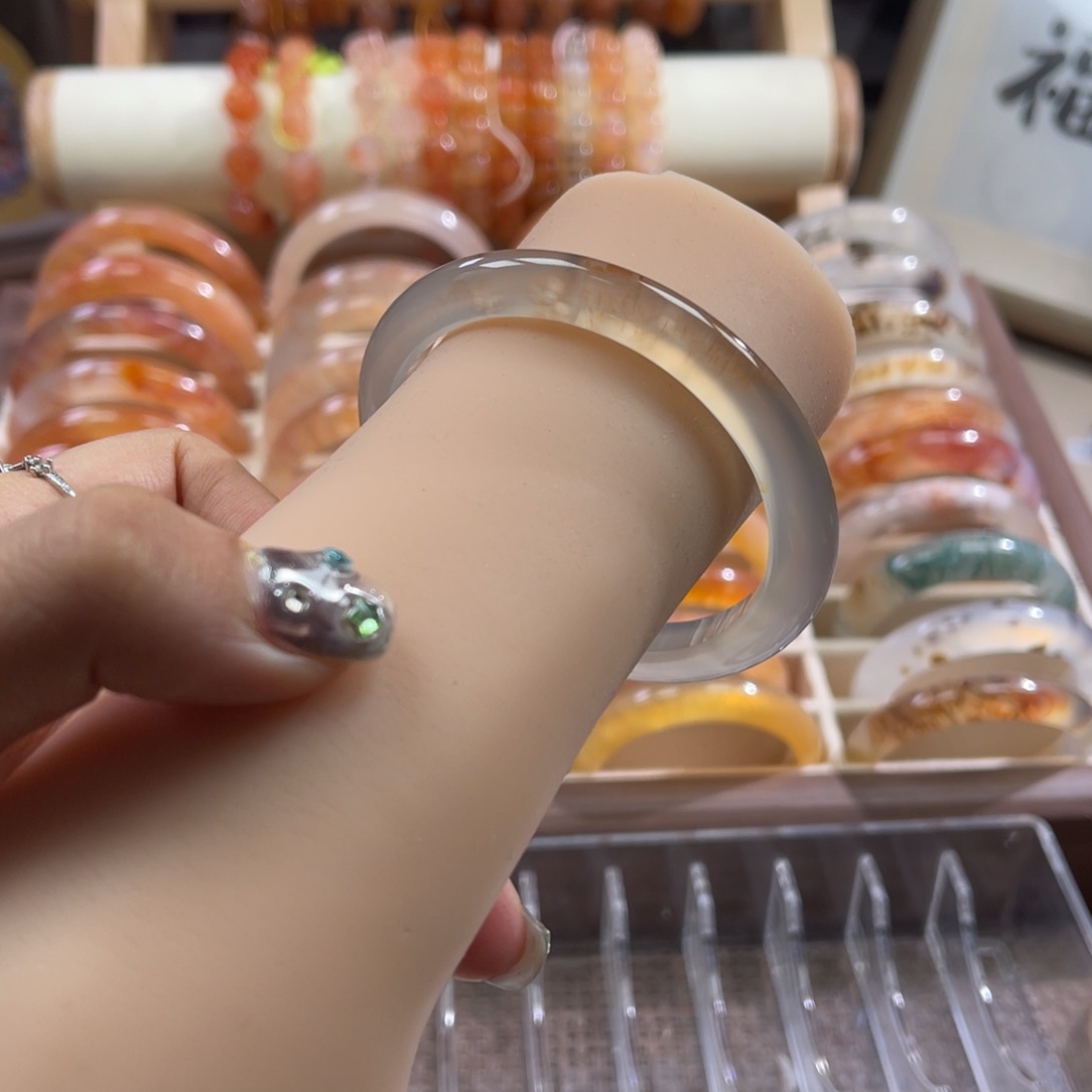 手镯玛瑙/玉髓合金57.6