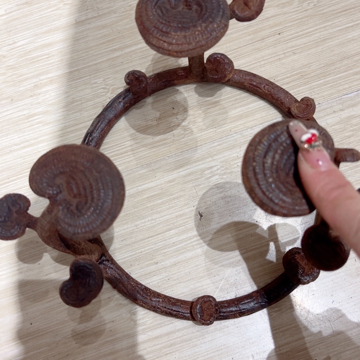 知***人铁中古工艺品摆件