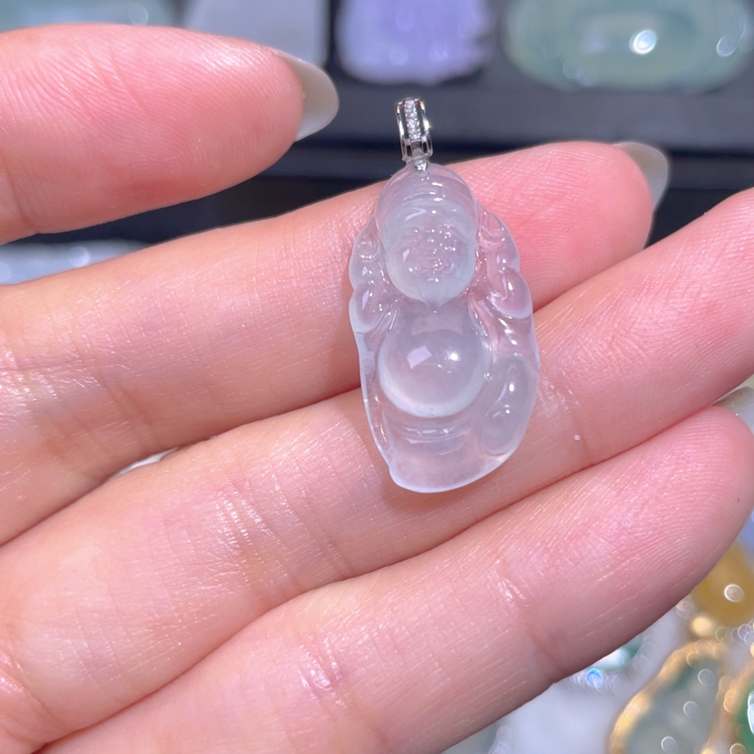 颈饰18K金镶嵌翡翠翡翠