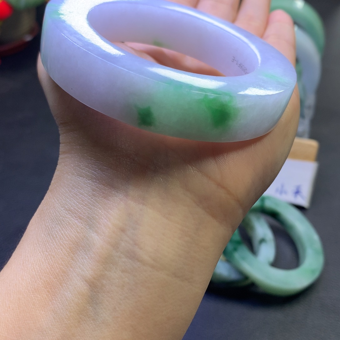 未镶嵌手镯定制翡翠大*子