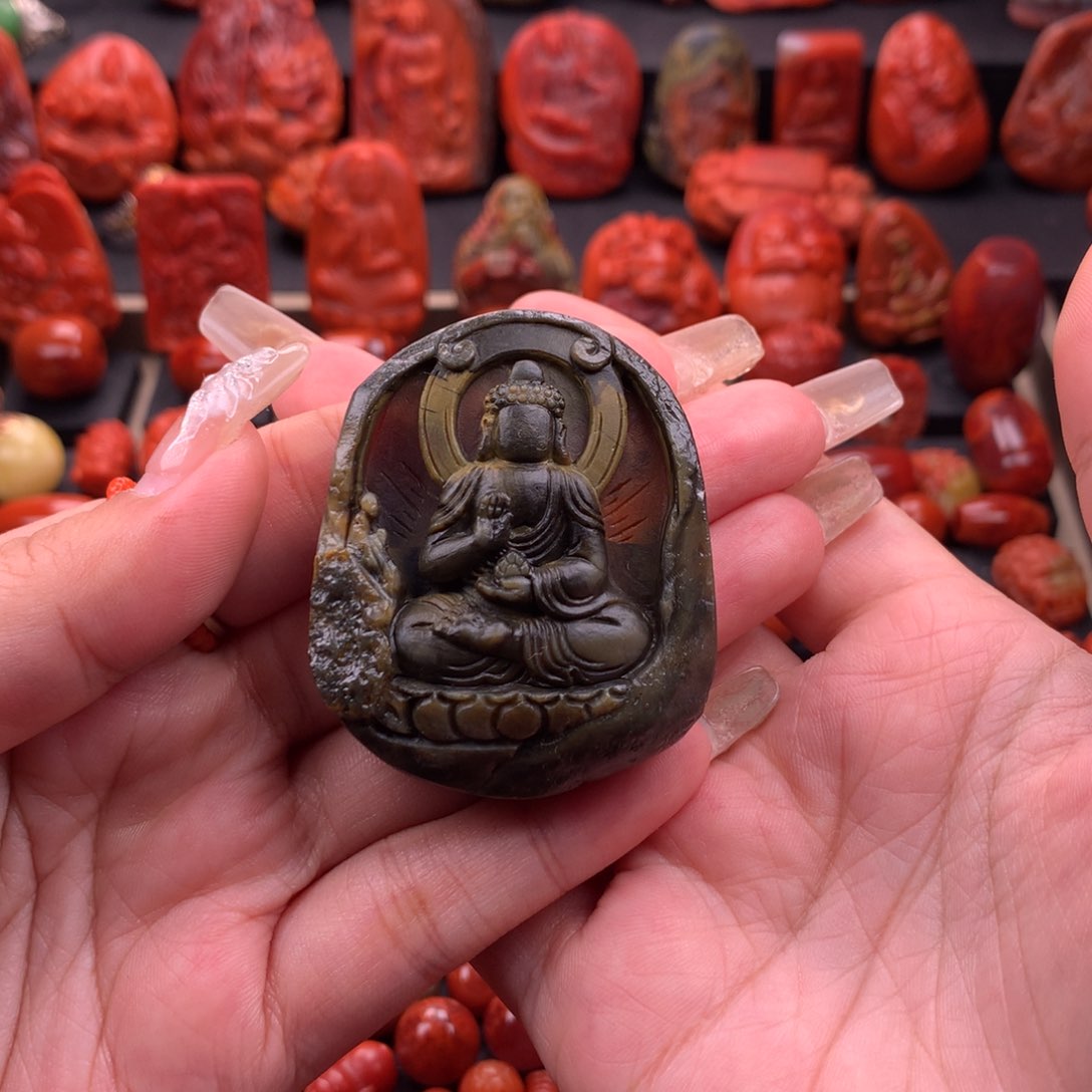 南红玛瑙南红云南原矿包浆无相佛牌子未镶嵌霸*哥