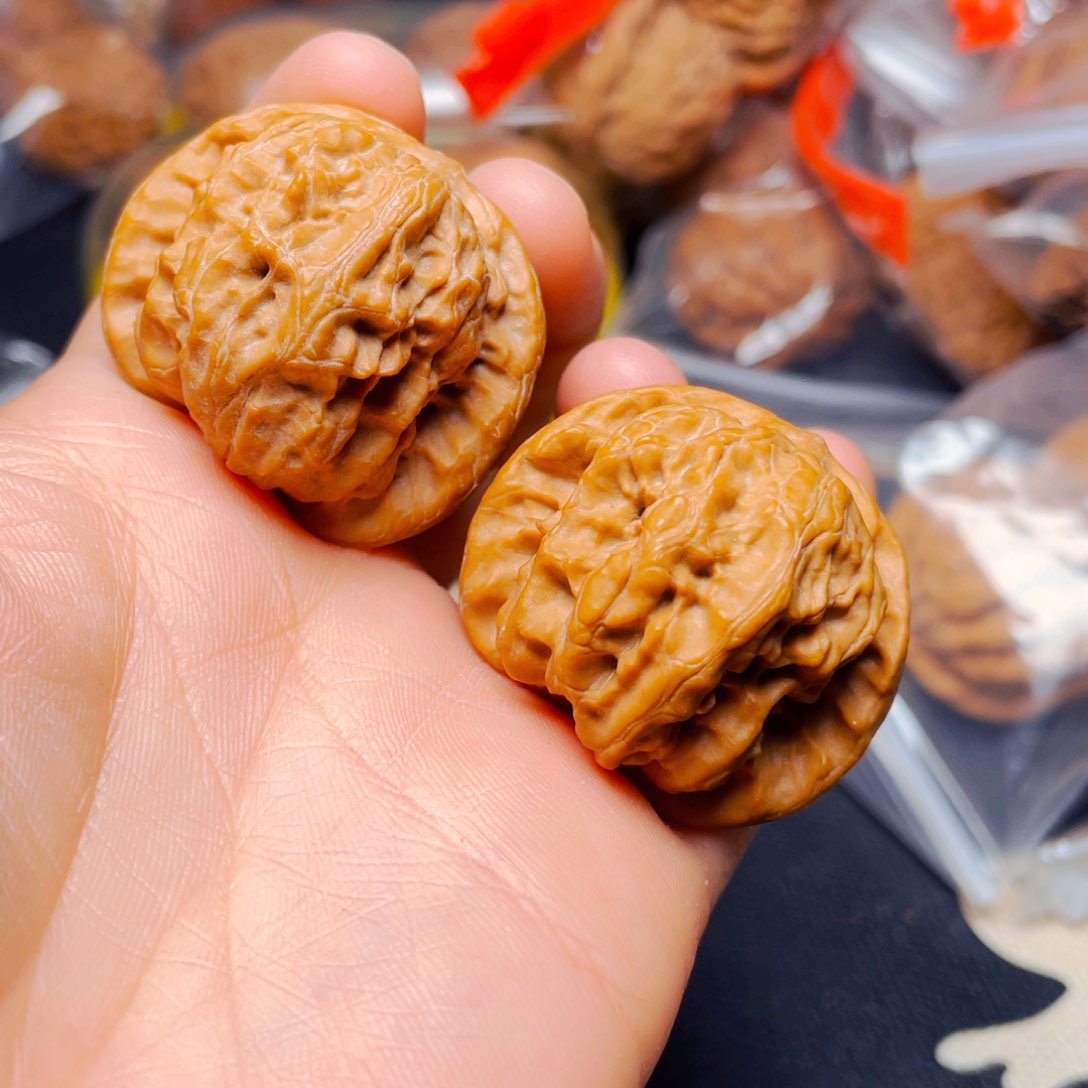 吊坠文玩核桃野狼狮子头