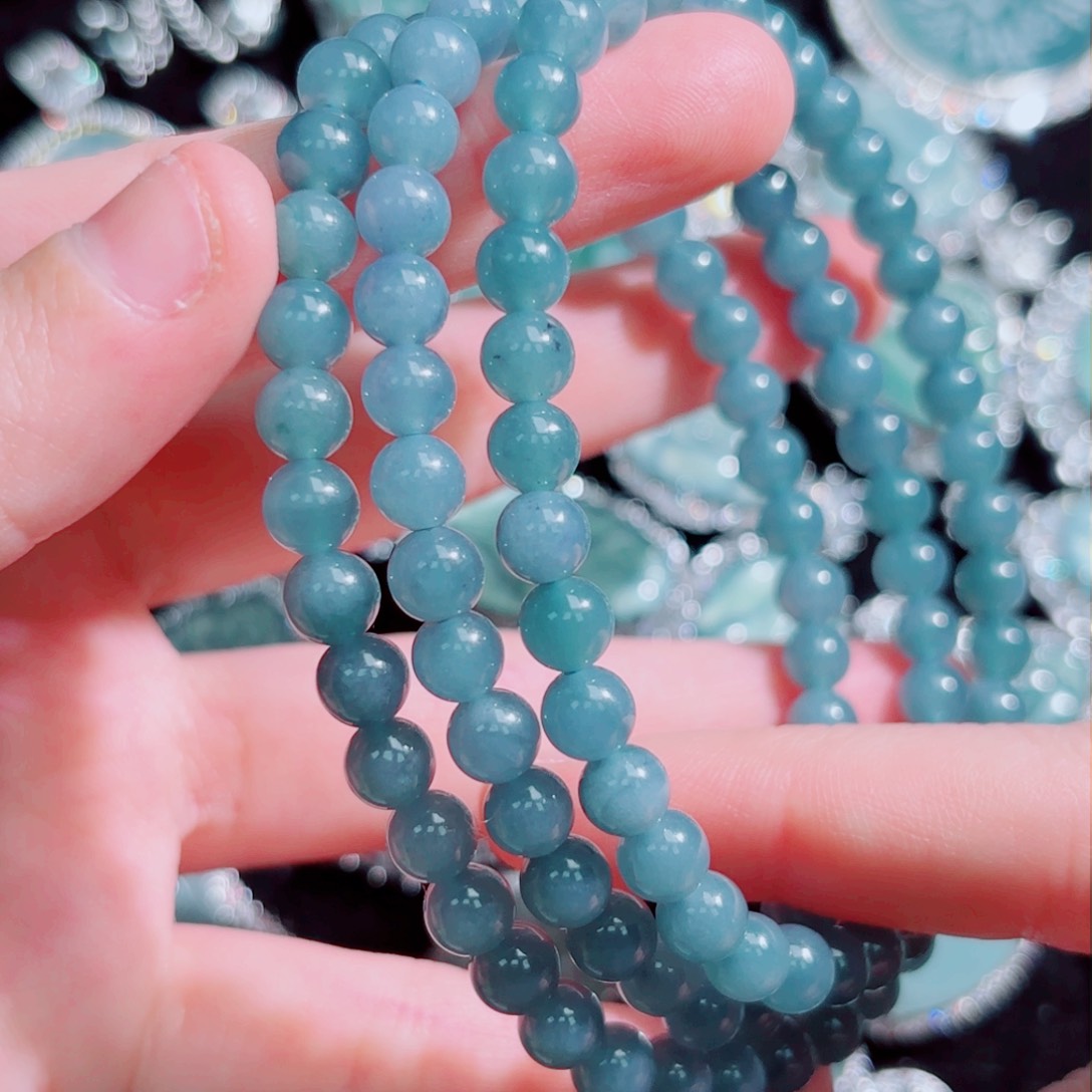 翡翠颈饰未镶嵌珠链