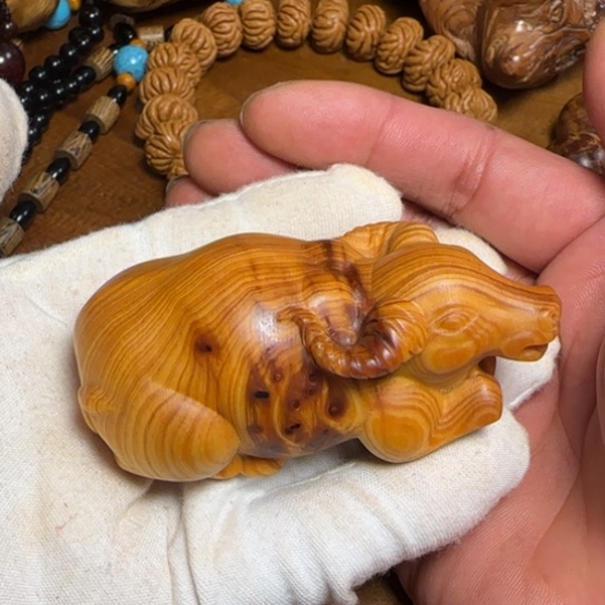 柏木（崖柏）全陈化老料把件