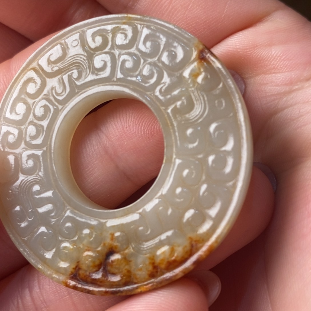 和田玉颈饰未镶嵌活****话