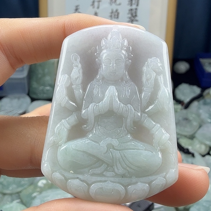 翡翠未镶嵌颈饰翡翠