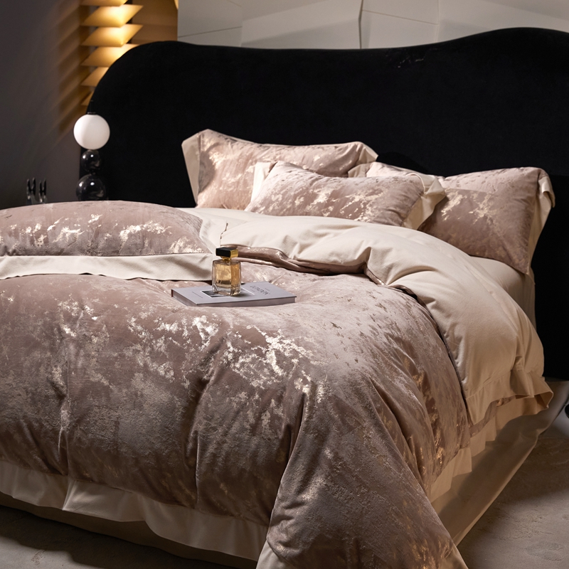 拉绒鎏金保暖四件套