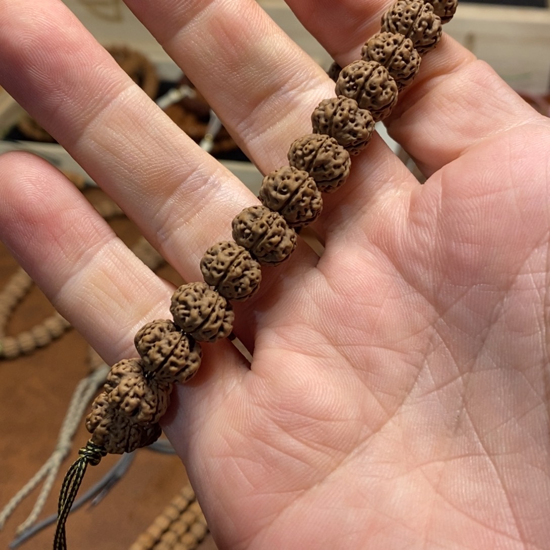 金刚菩提手串凹底梅花单圈