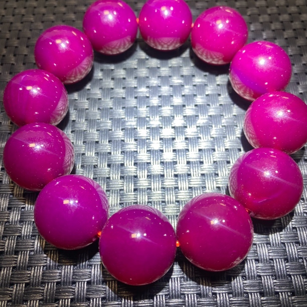 精品紫杉醇之核玛瑙手串2.0mm12颗