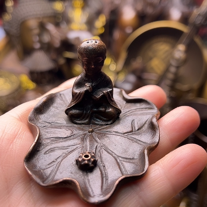 铜1235566788998767889