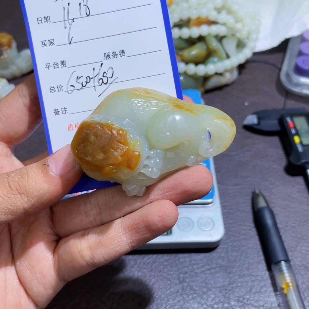 未镶嵌手链和田玉l****g