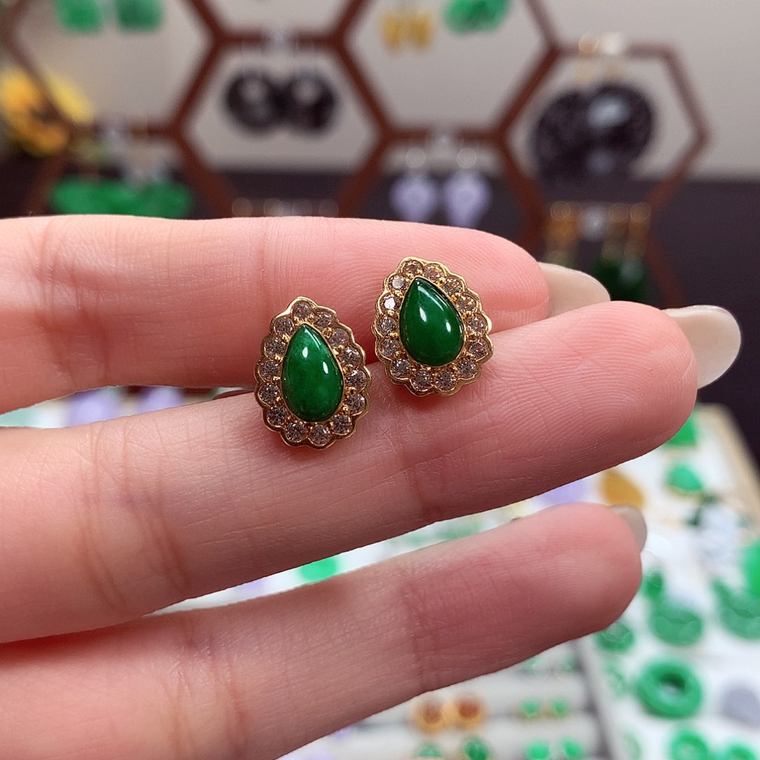 翡翠耳饰18K金镶嵌天然翡翠