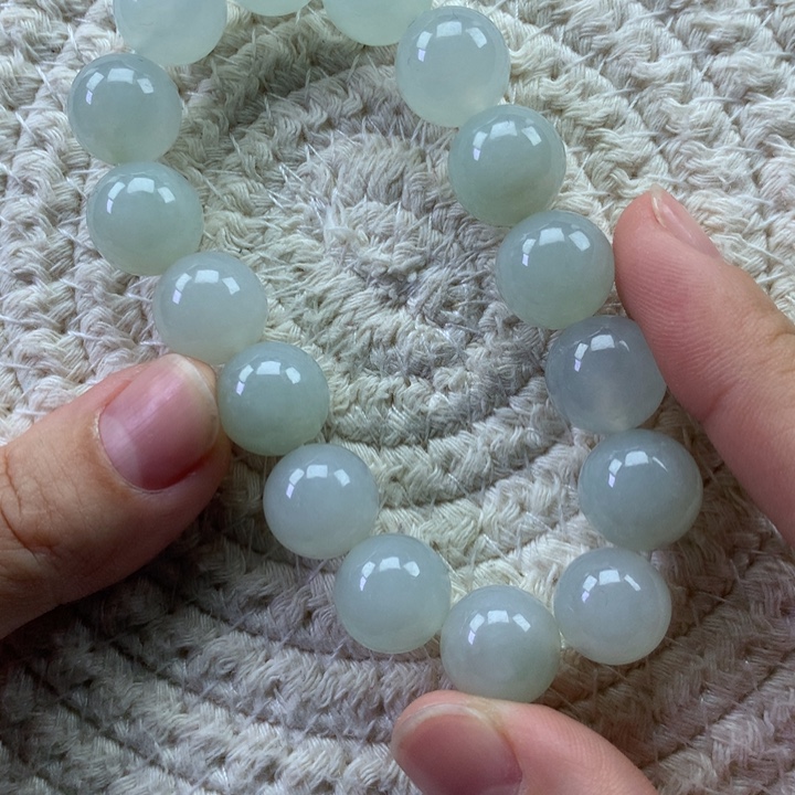 z***m翡翠未镶嵌手串天然翡翠手串定金