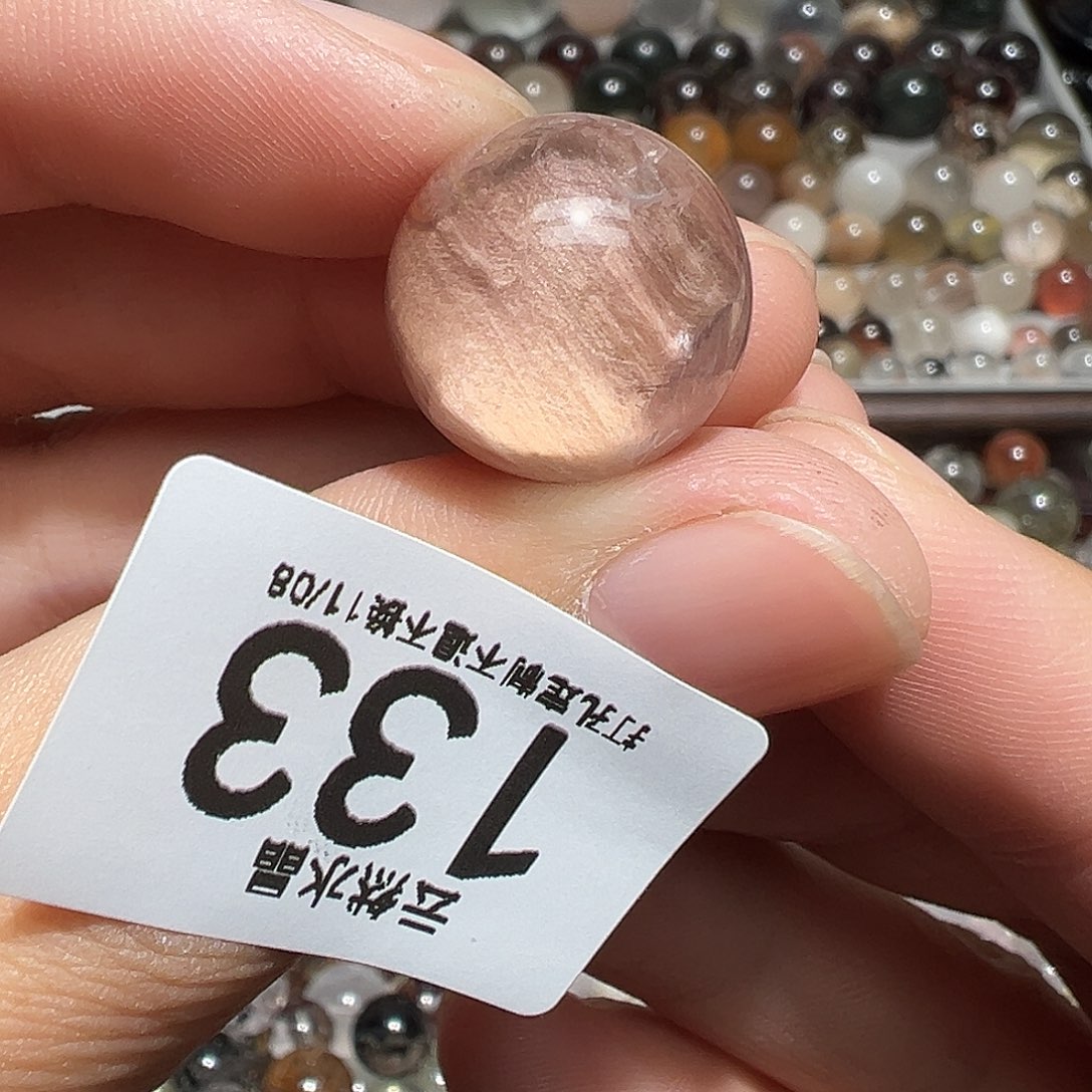 ****勾未镶嵌珠宝半成品水晶