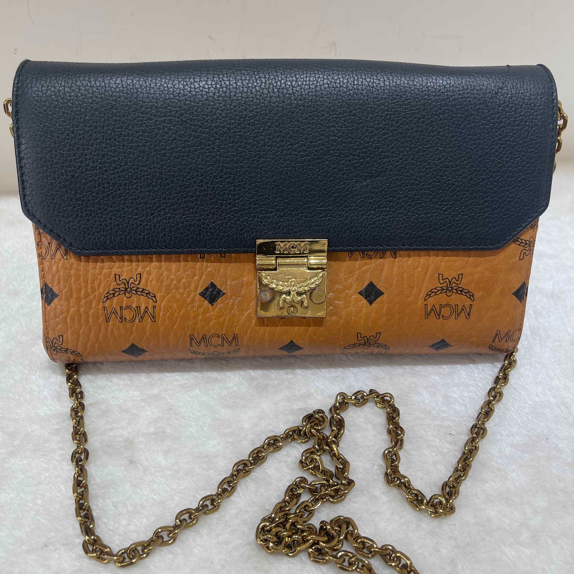 95新 MCM 干邑色老花拼皮woc信封包16439661