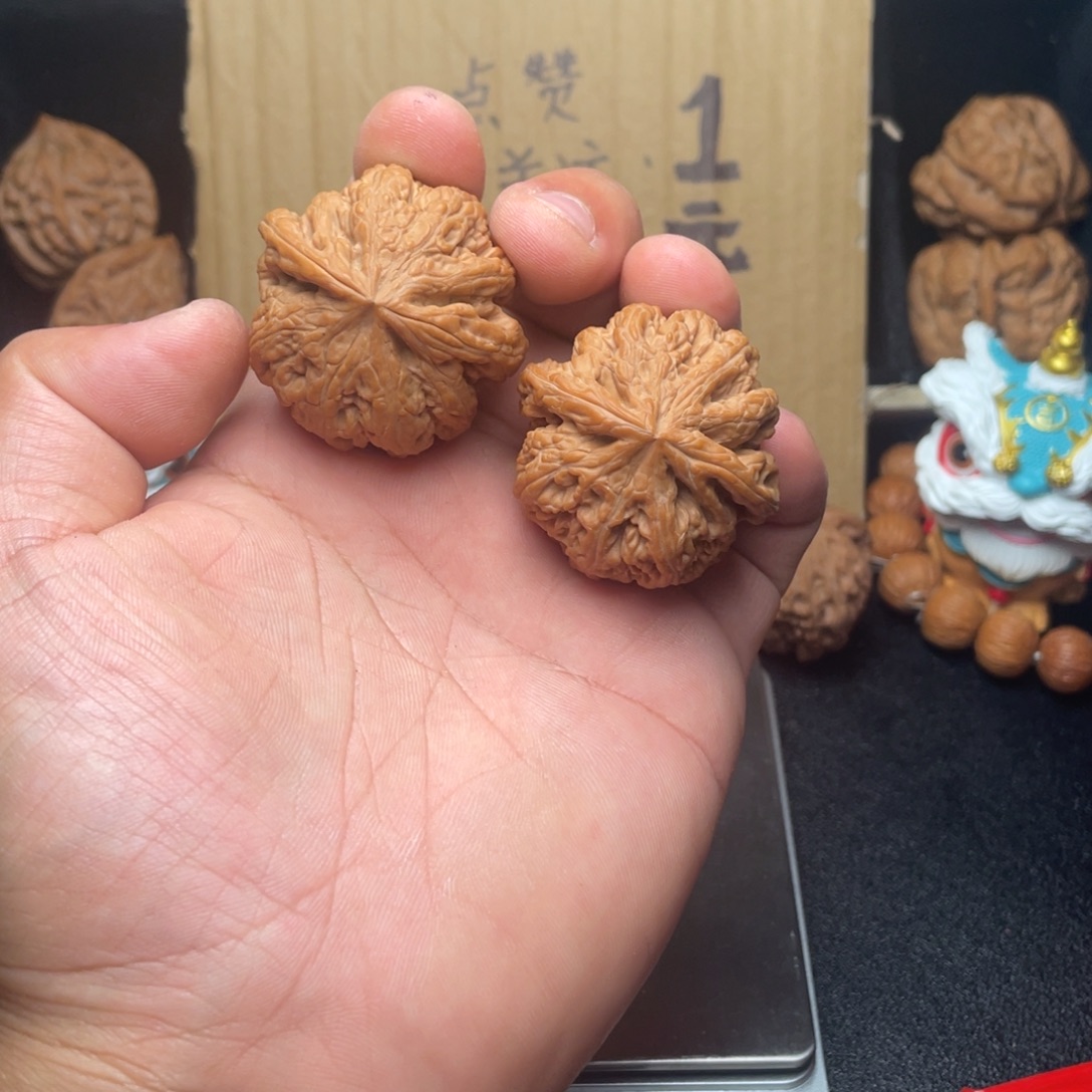 农***夫文玩核桃吊坠粗筋