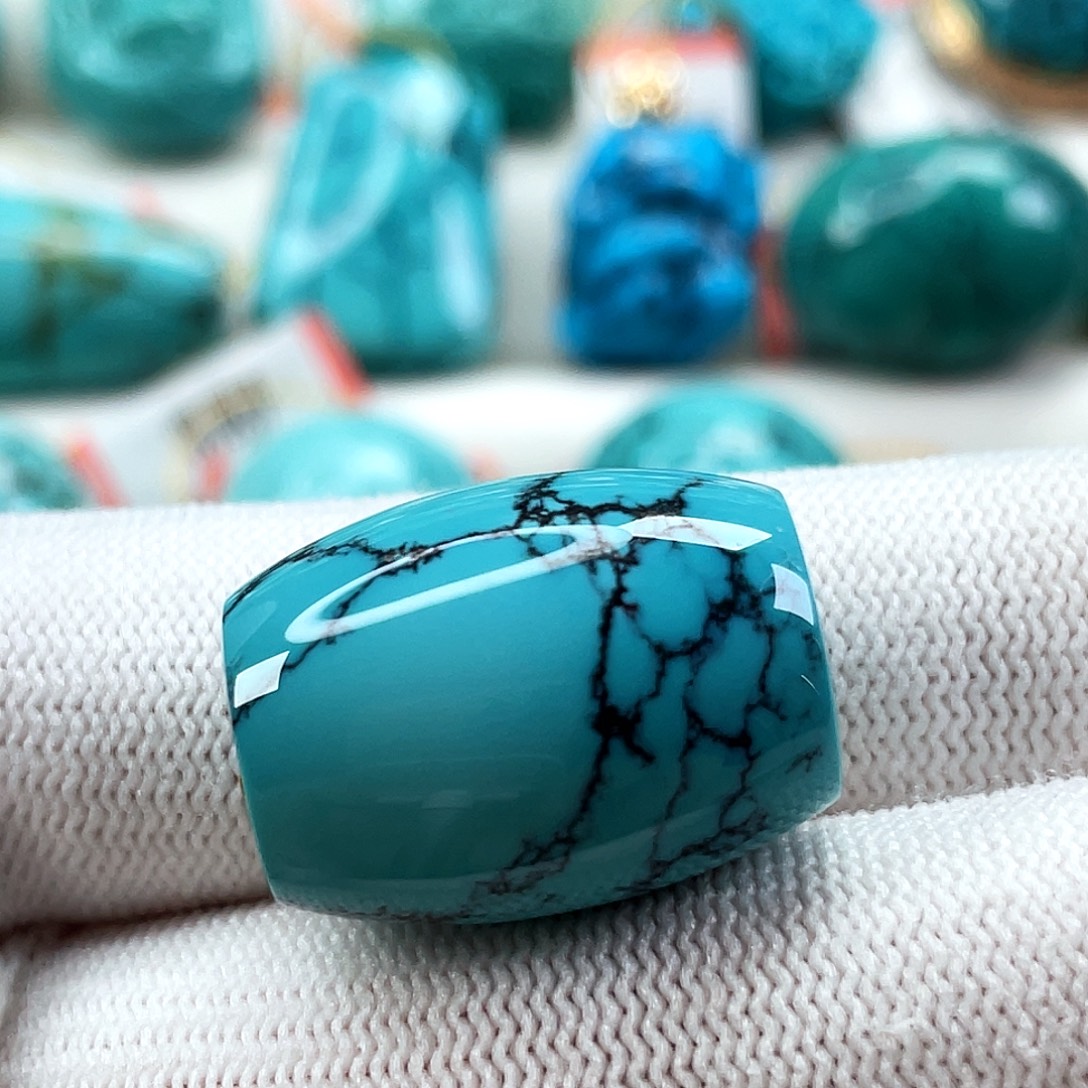 绿松石未镶嵌车挂