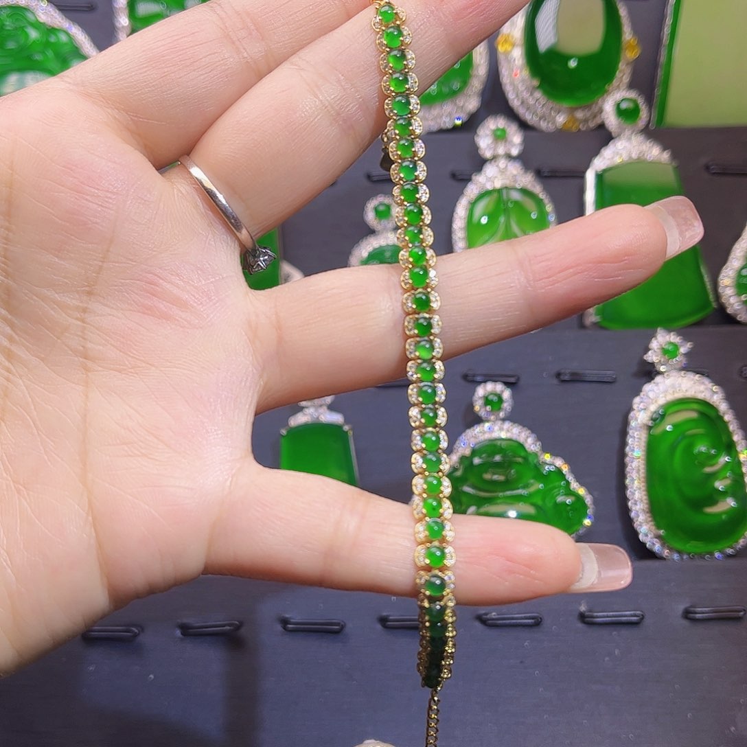 翡翠手链未镶嵌手链