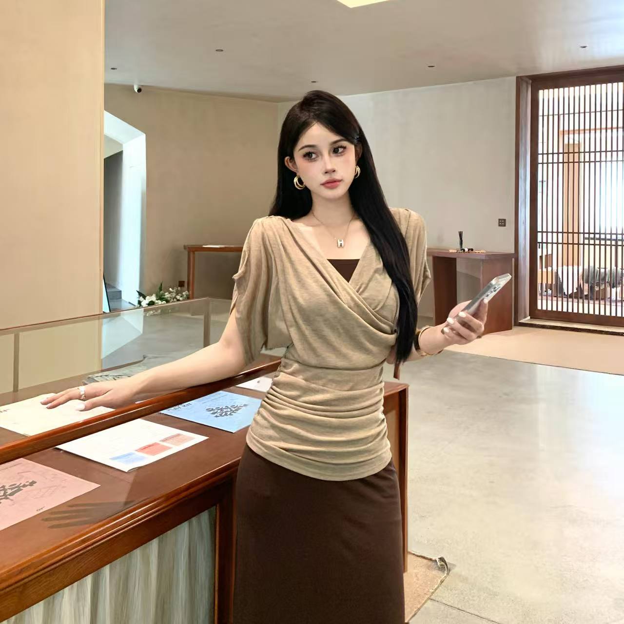 不规则针织夏季时尚套装短袖轻熟风性感风气质