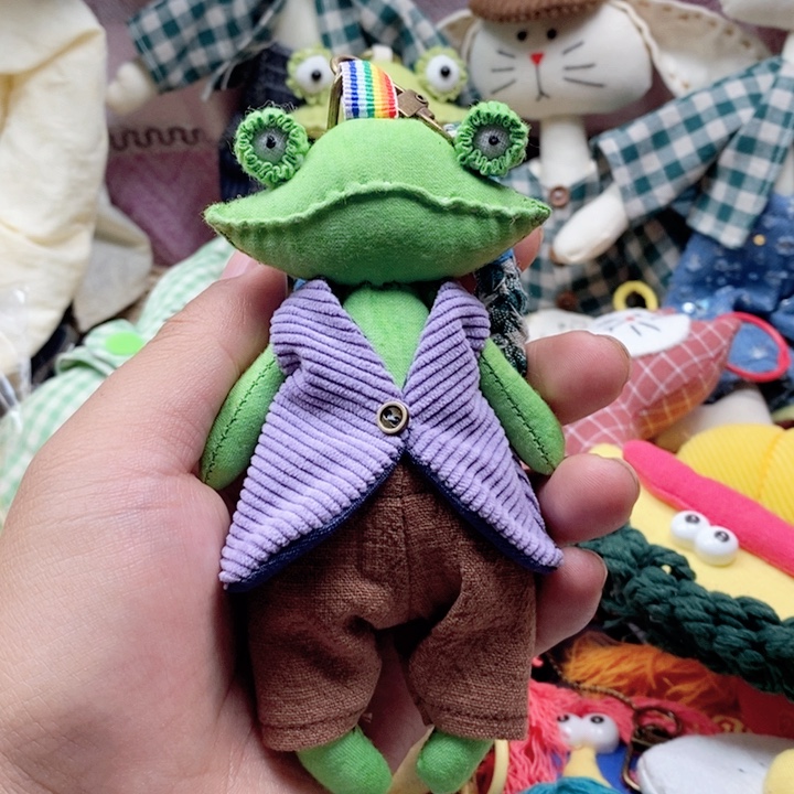 棉亚麻青蛙挂件等多种