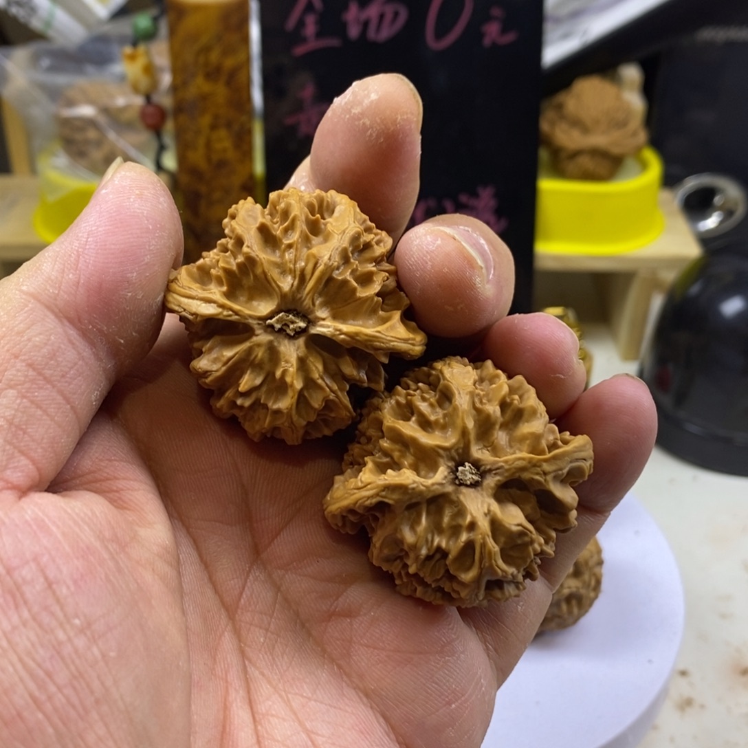 文玩核桃手把件42全品苹果园