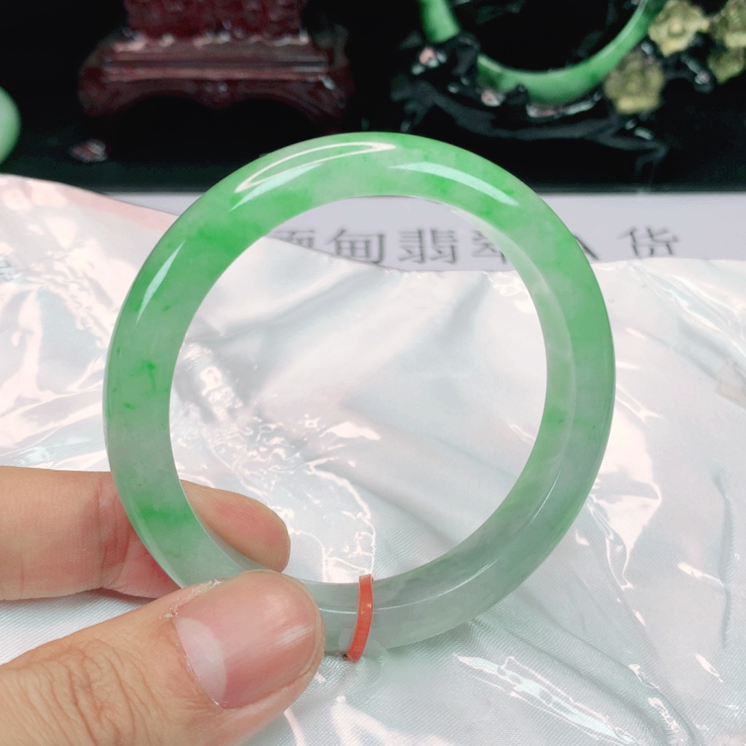 翡翠手镯未镶嵌54圈天然缅料翡翠A货时尚女款手镯