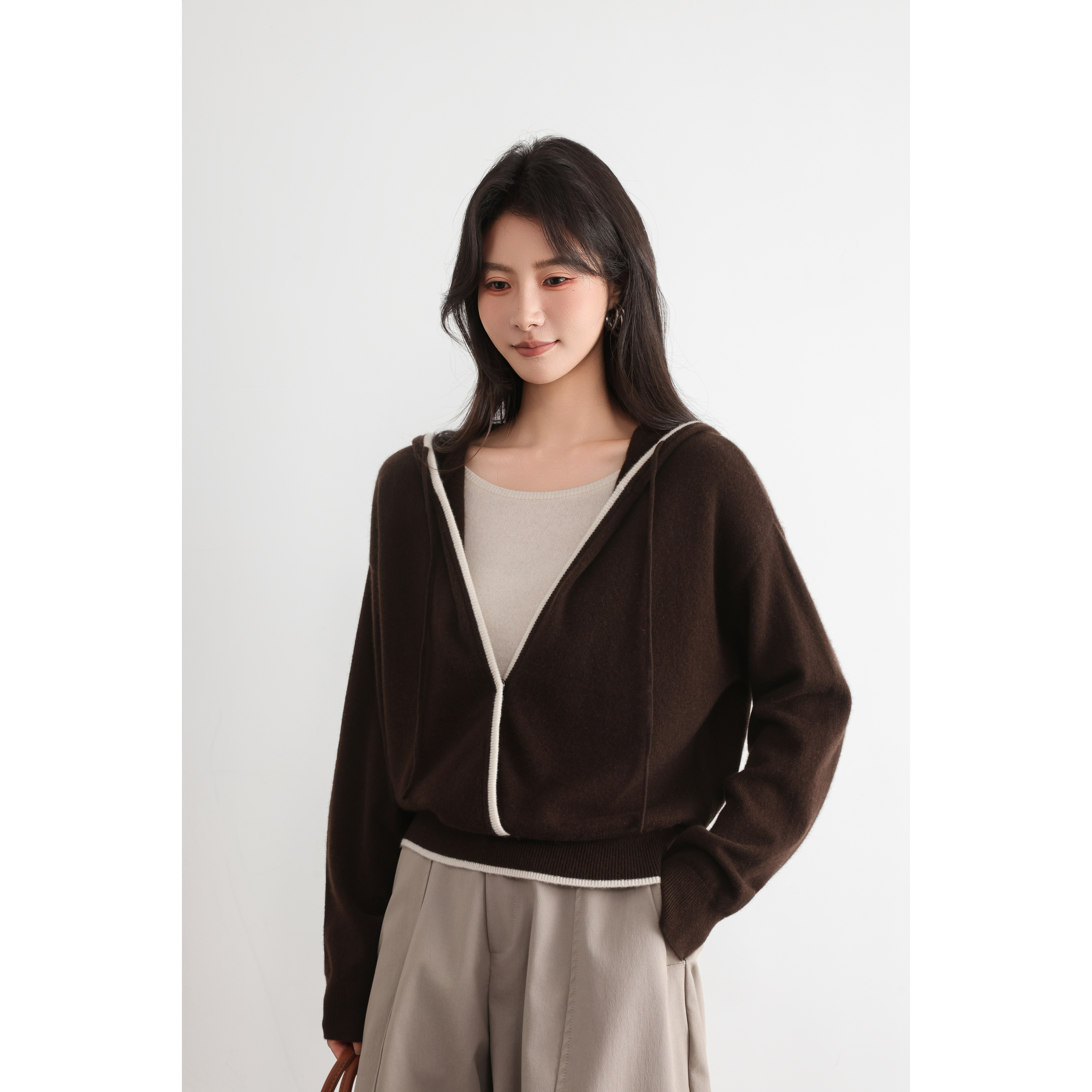 【12-28】9025 连帽羊绒外套 100%羊绒