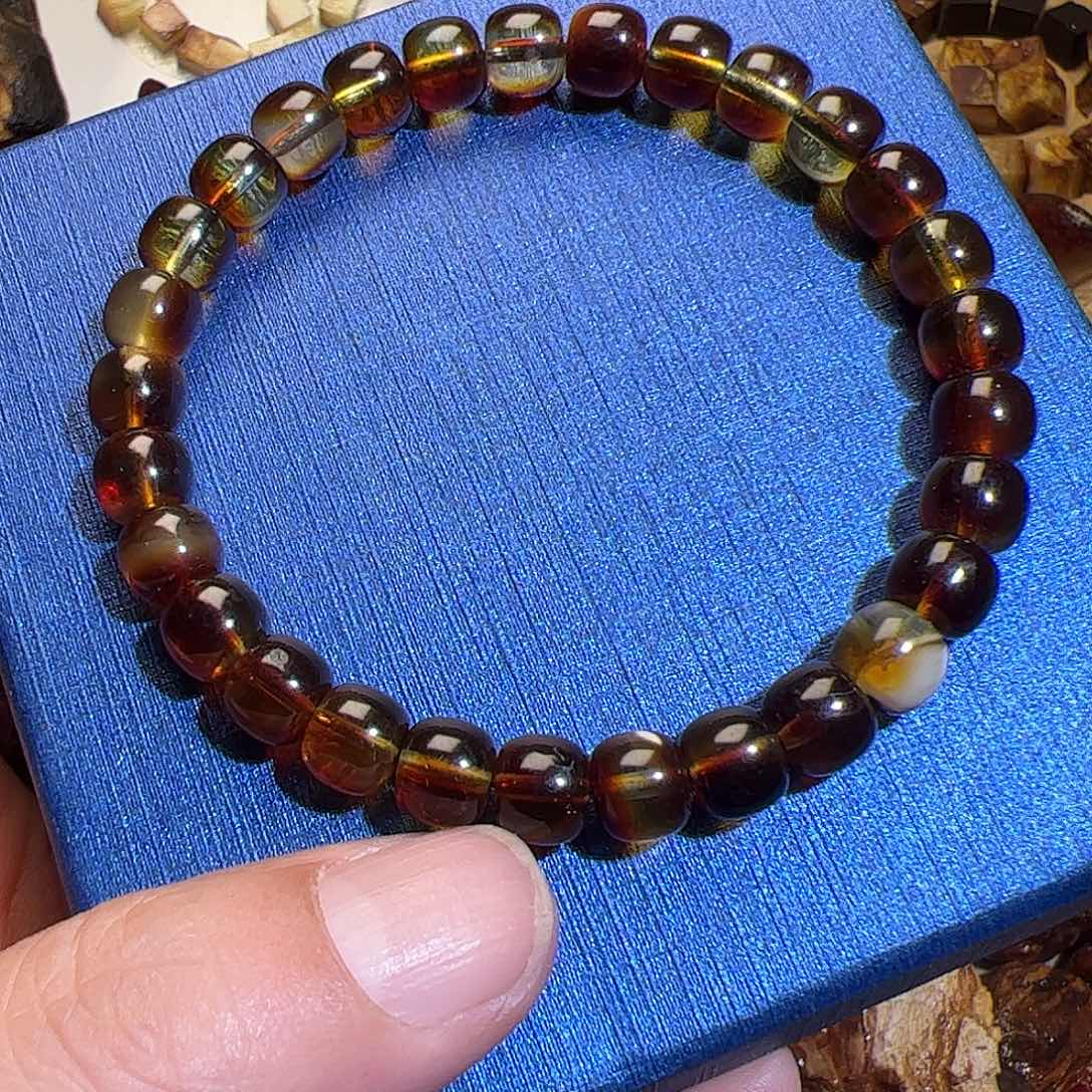 定制蜜蜡琥珀蜜蜡原石定制福利手串