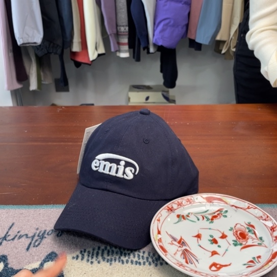 瓷片68。。。。。。。。。。。。。。。。