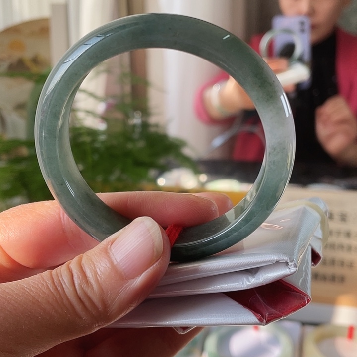 未镶嵌手镯翡翠成品