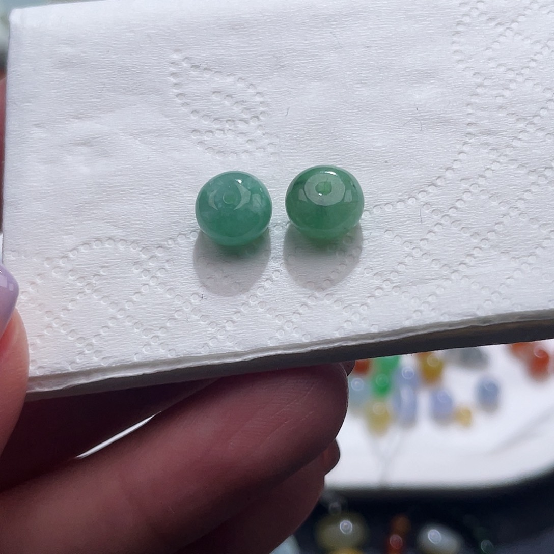 翡翠未镶嵌手链卡7+