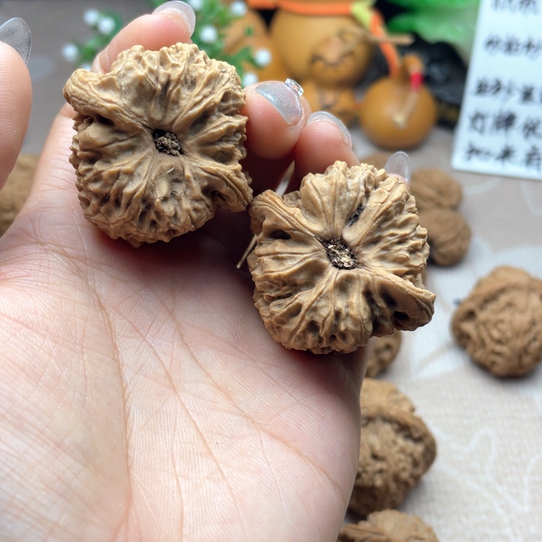 聚***)文玩核桃吊坠涿鹿南疆