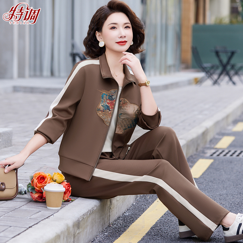 50岁妈妈休闲运动套装女中老年春季新款两件套中年新中式秋装上衣