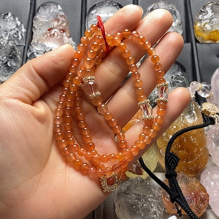 蝴***结颈饰水晶未镶嵌水晶吊坠