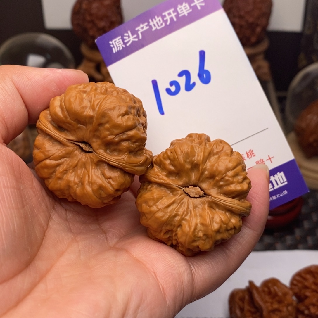 A***官文玩核桃把件核桃