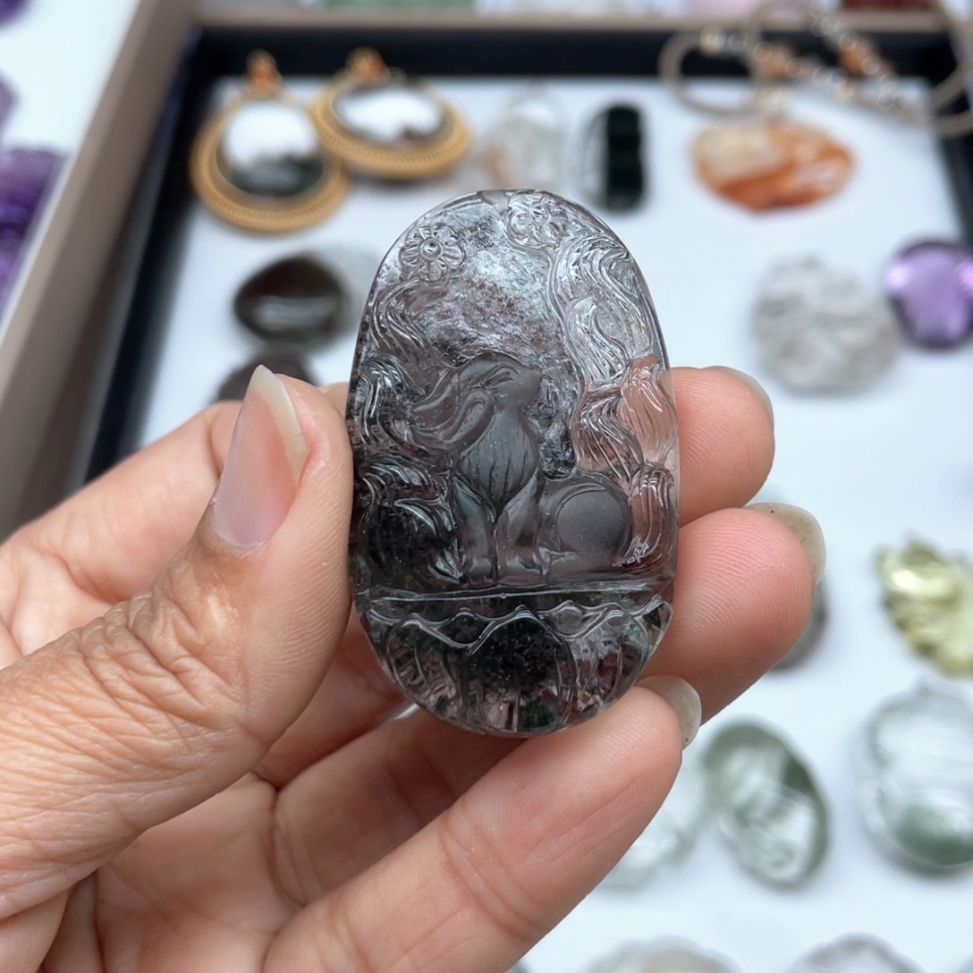 水晶吊坠(不含链)未镶嵌S****?