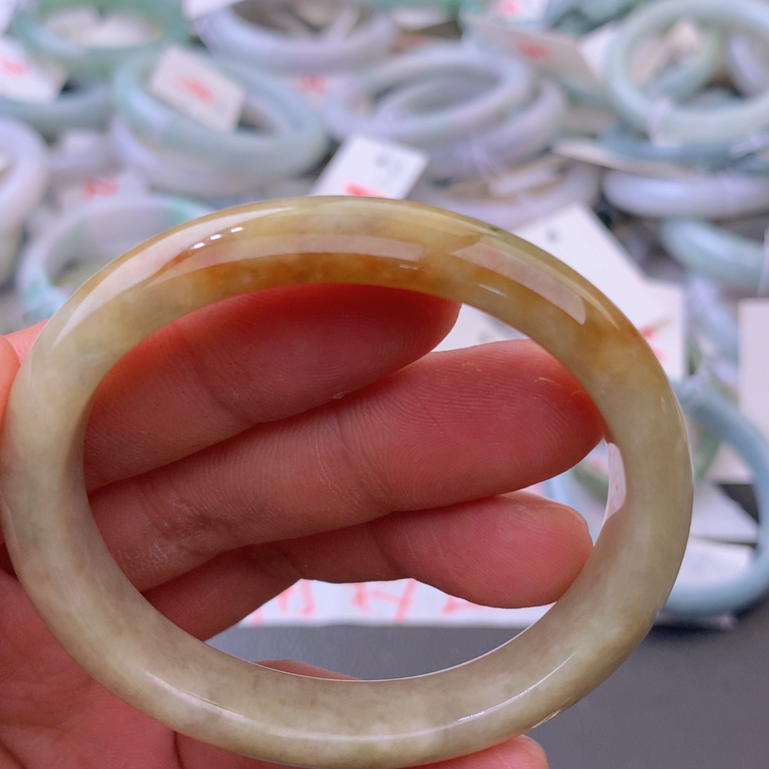 翡翠手镯未镶嵌156665888888888