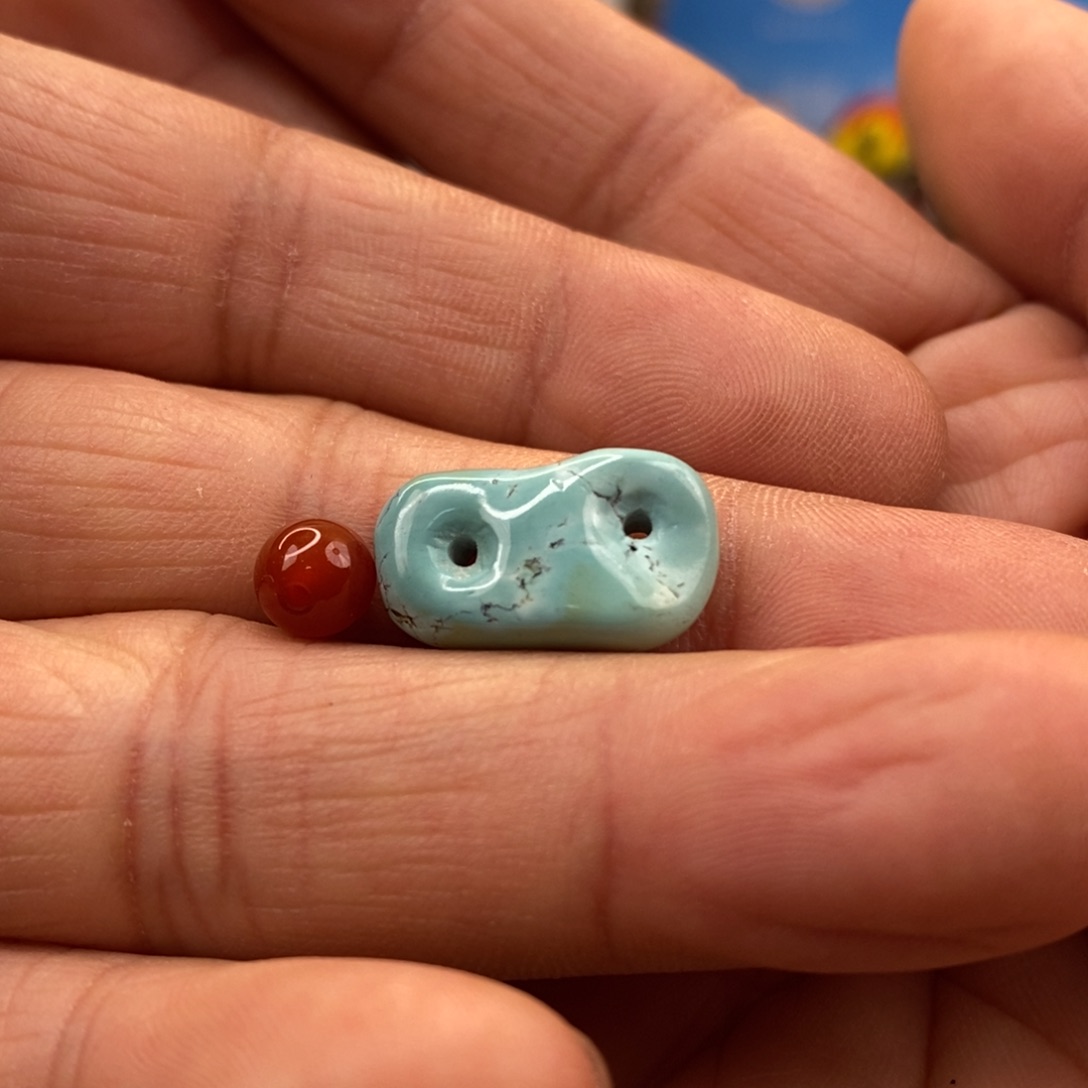 南红玛瑙未镶嵌珠宝奇石