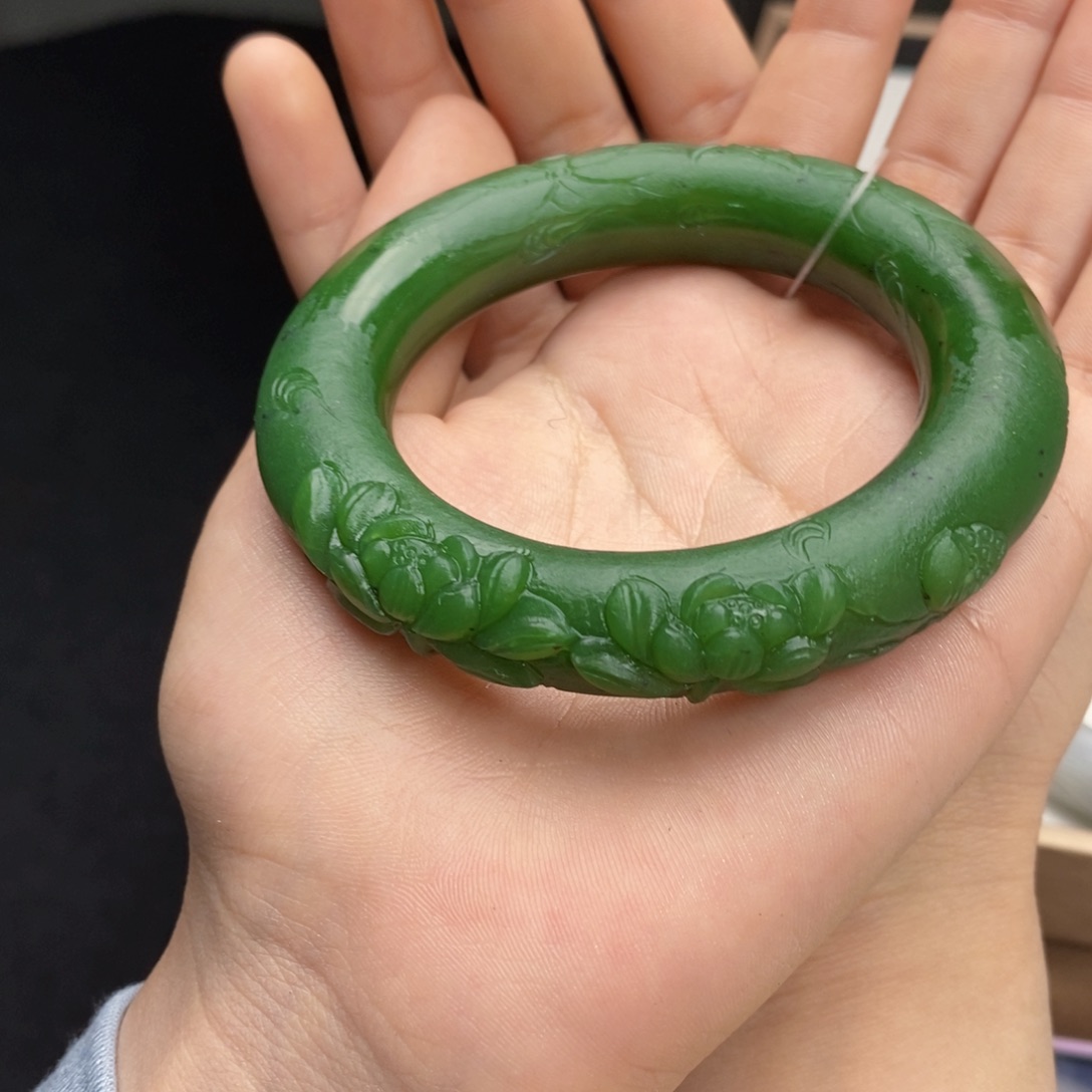 和田玉未镶嵌手镯  定制用****8