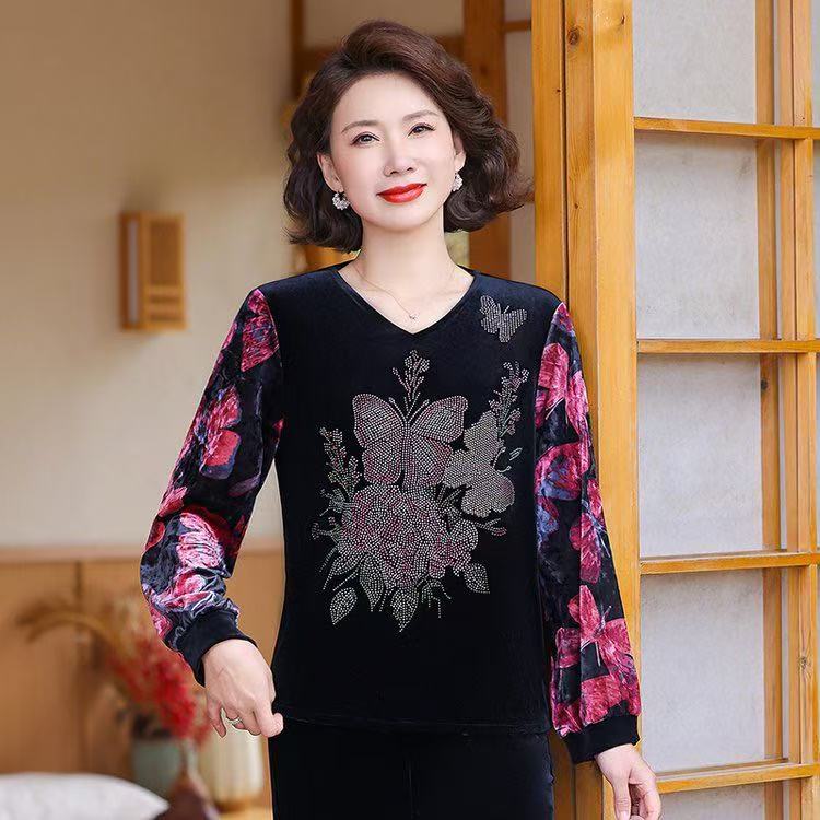 妈妈装秋冬V领宽松型时尚中老年女装打底衫小衫中年长袖