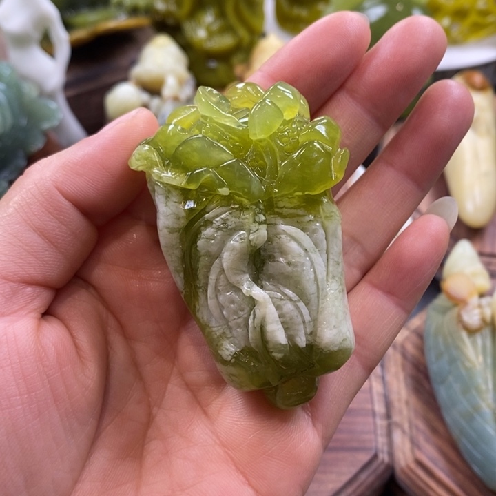 蛇纹石玉未镶嵌手把