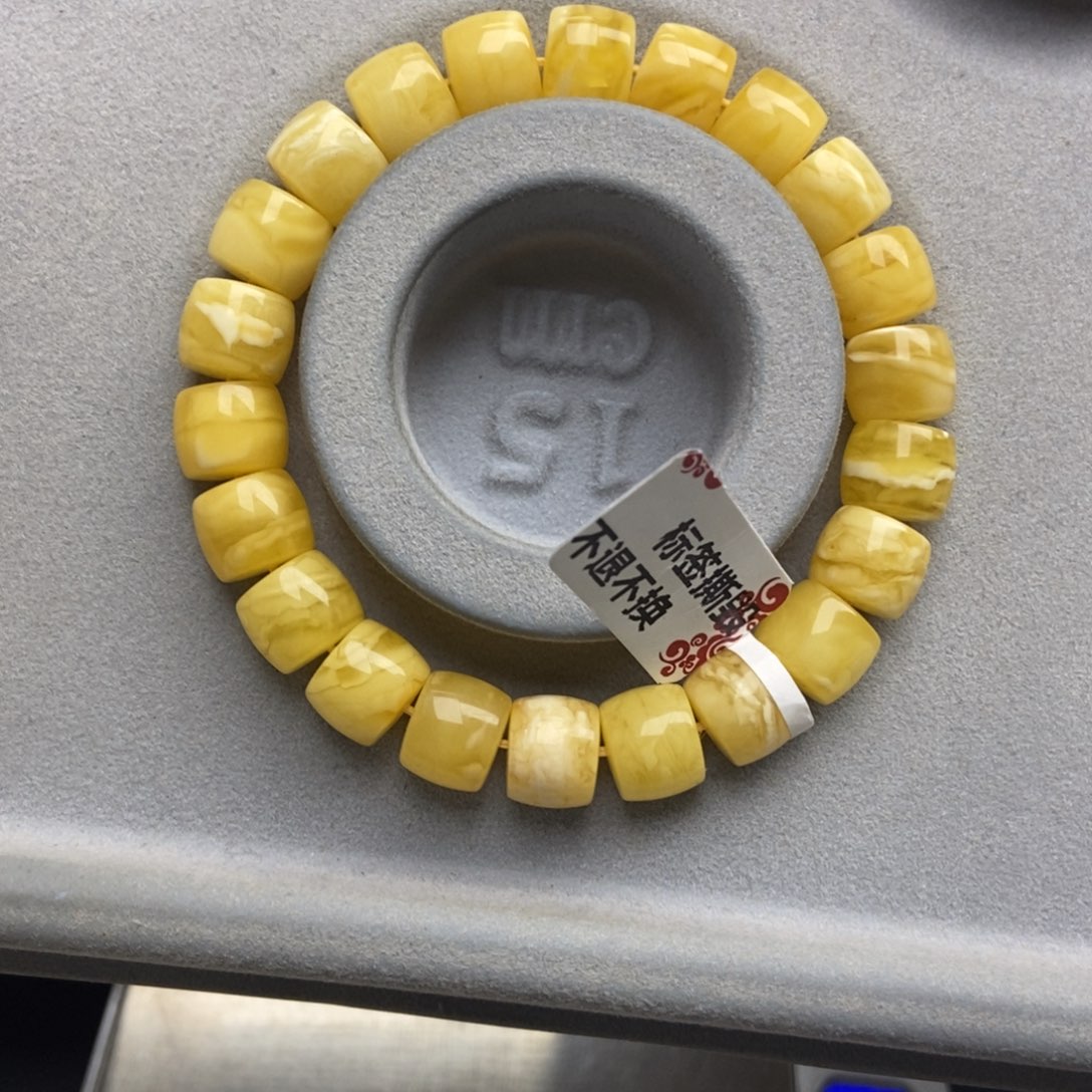 蜜蜡珠宝奇石未镶嵌