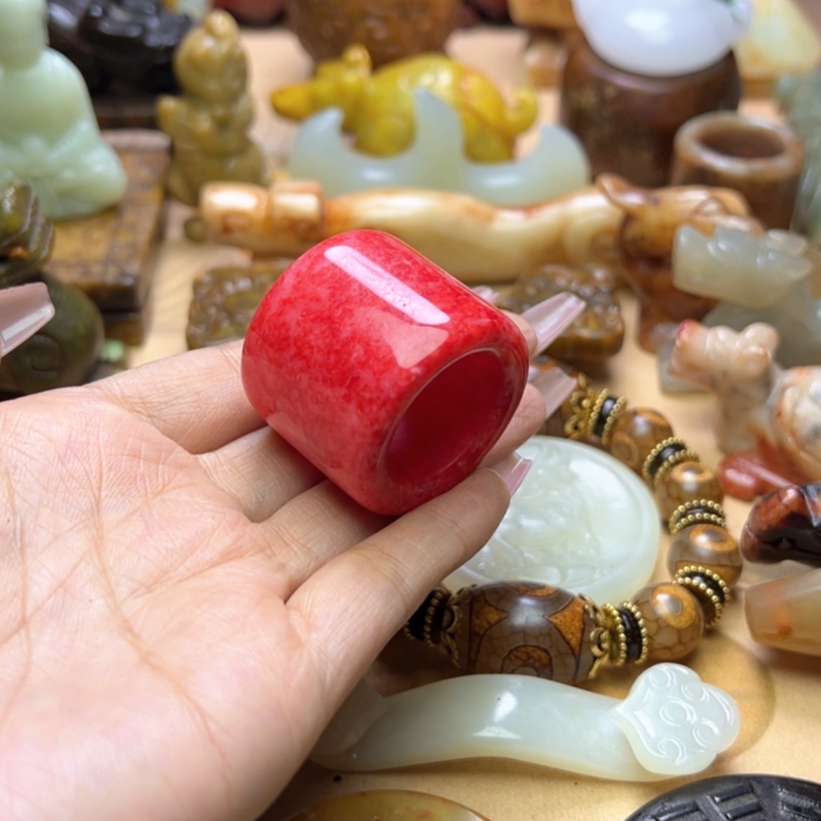 【闪购商品】蛇纹石玉颈饰未镶嵌