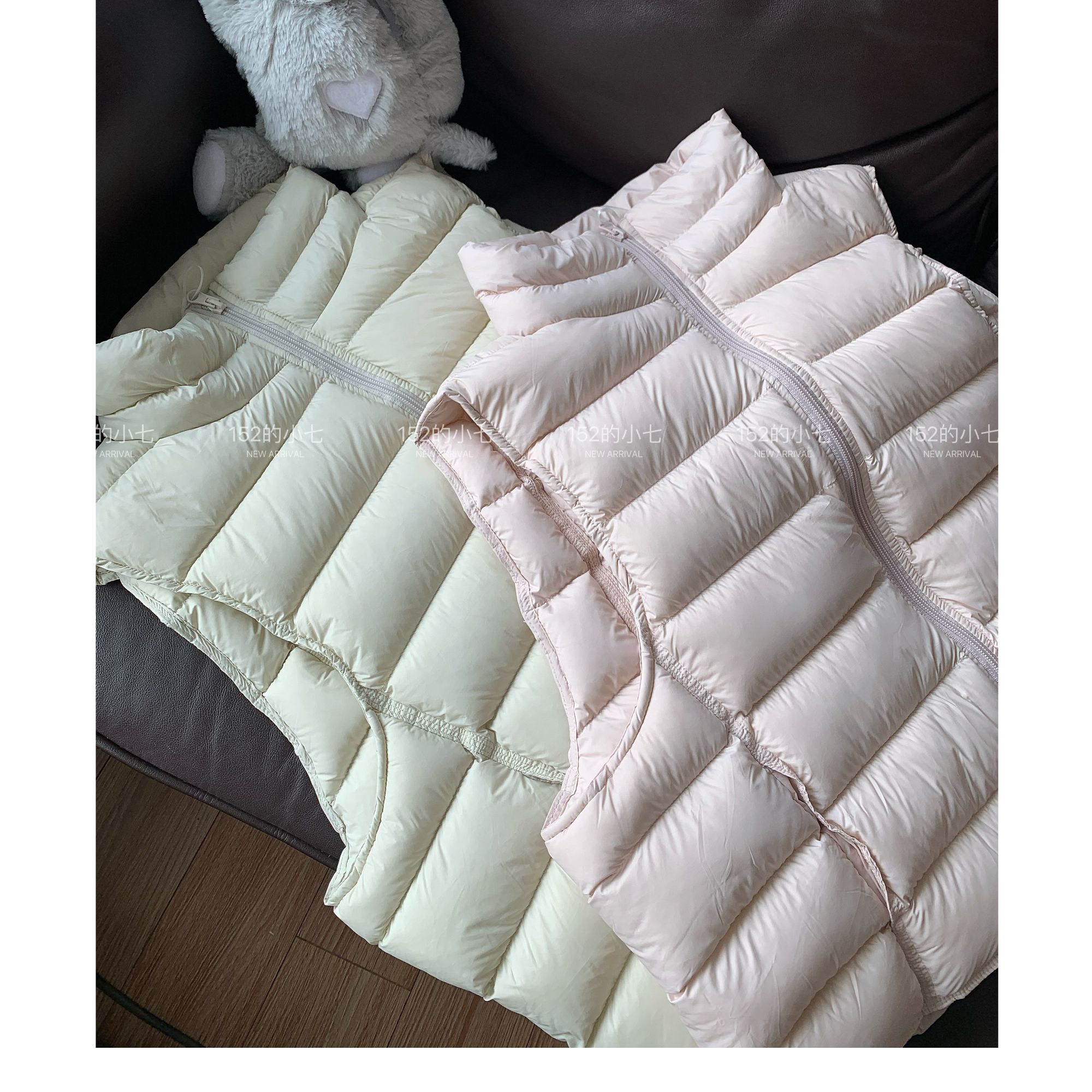 90白鸭绒秋冬新款加厚排骨羽绒马甲女短款立领保暖背心羽绒服马夹