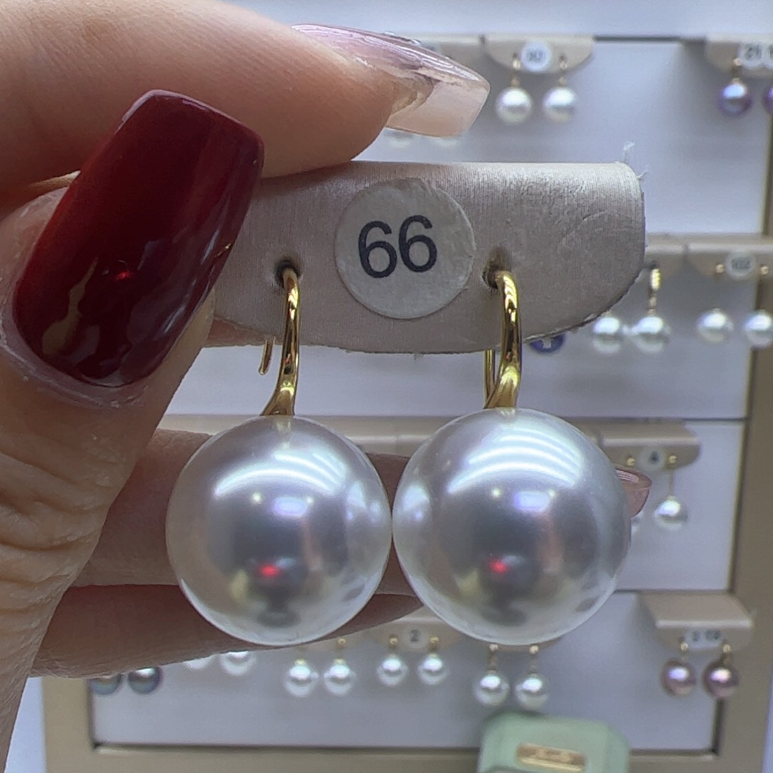 淡水珍珠耳饰18K金镶嵌