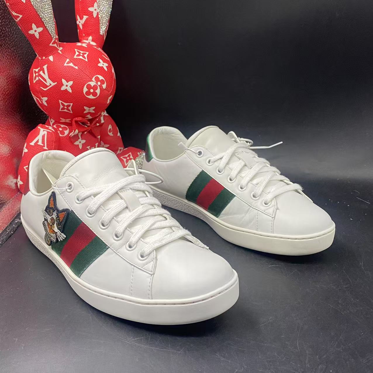 95新 GUCCI/古驰 【聚星福利】ACE系列白色法斗板鞋40欧码kke120