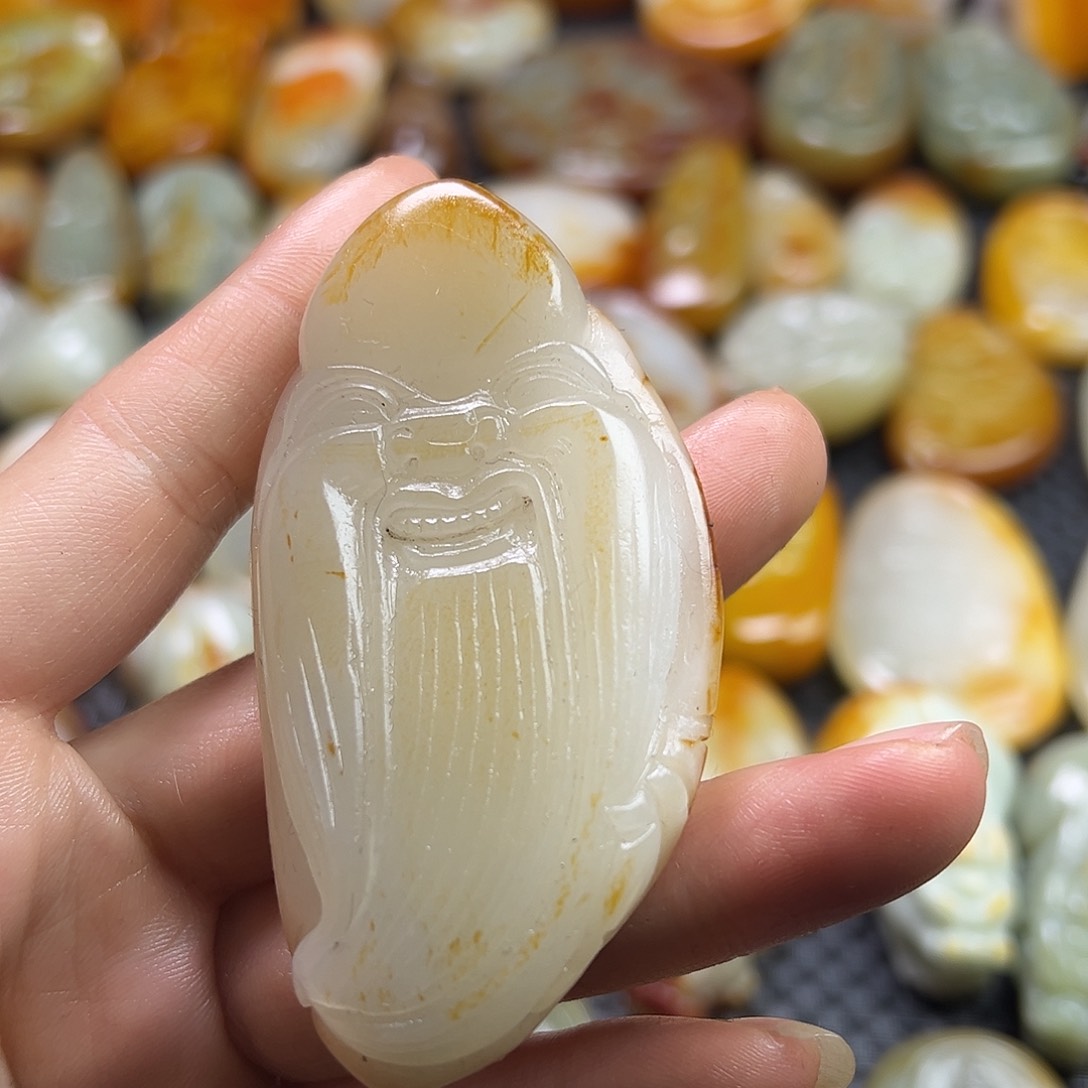 和田玉挂件未镶嵌