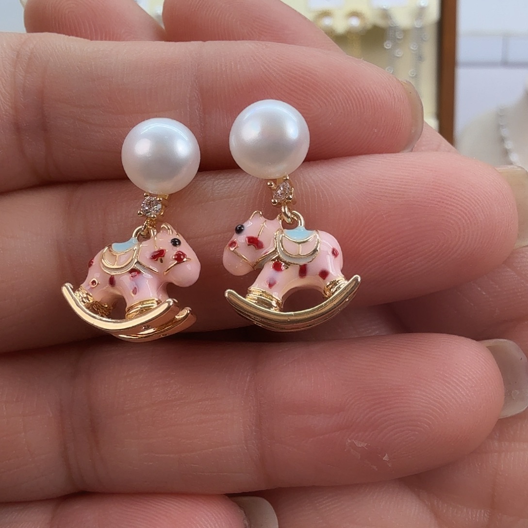 淡水珍珠未镶嵌耳饰