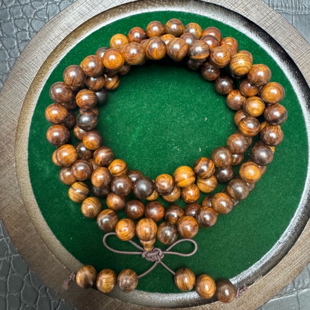 增香沉香木A49小刘精品木质手串