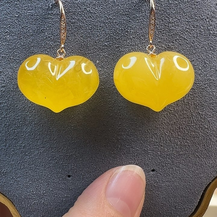 琥珀未镶嵌颈饰琥珀耳饰